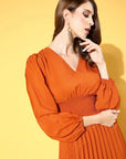 Women Solid Midi Accordion Pleated Vacay Attire