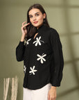 Women Floral Embroidered Cotton Buttoned Top