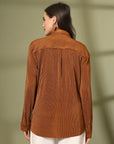 Women Spread Collar Casual Buttoned Top