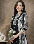 Black Floral Embroidered Thread Work Cotton Straight Kurta