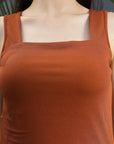 Sleeveless designs square neckline dress Brown