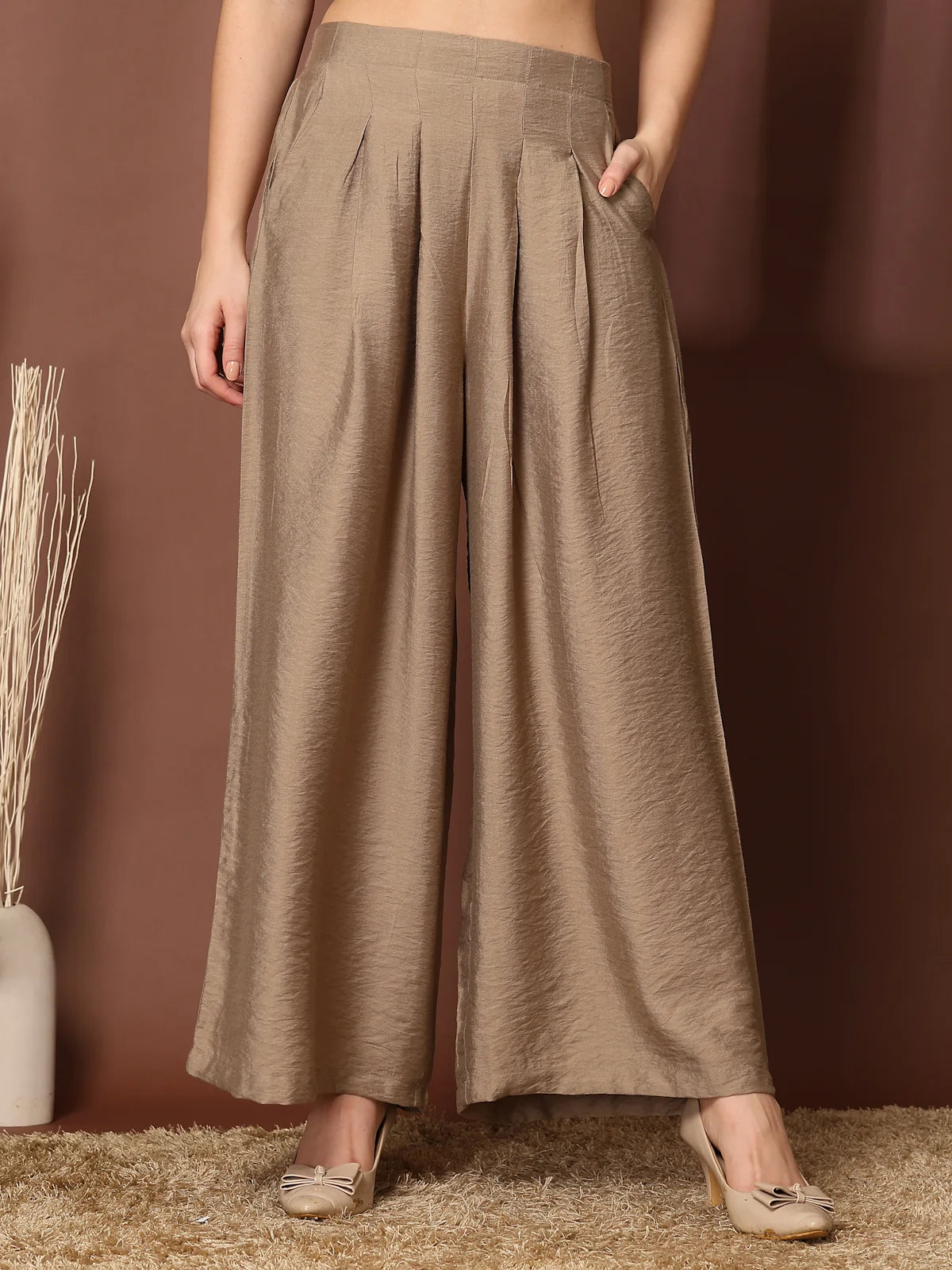Women Loose Fit Pleated Trousers – CINK