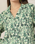 Women Floral Opaque Printed Casual Cotton Buttoned Top