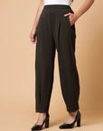 Women Olive Green Solid Pleated Trouser