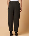 Women Olive Green Solid Pleated Trouser