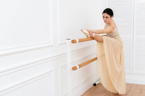 Solid Colour Separates Build Flexible Wardrobe Foundations