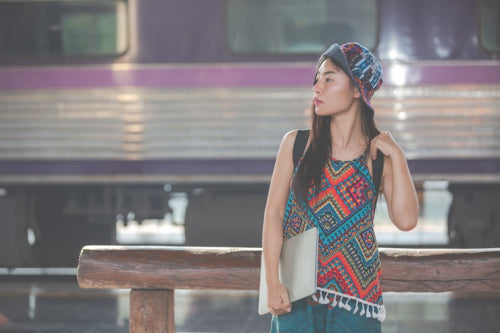 Indo-Western Outfits Bridge Traditional and Contemporary Styles for Modern Consumers