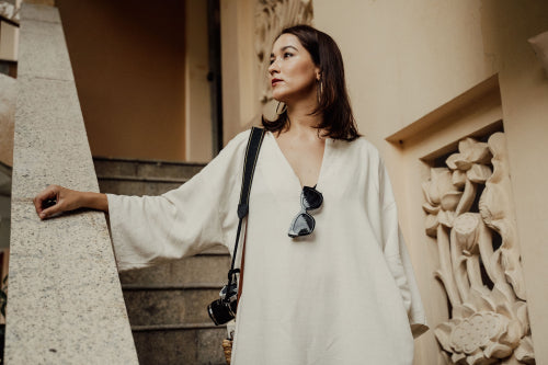 Neutral Tones Serve as Foundation for Layered Summer Looks
