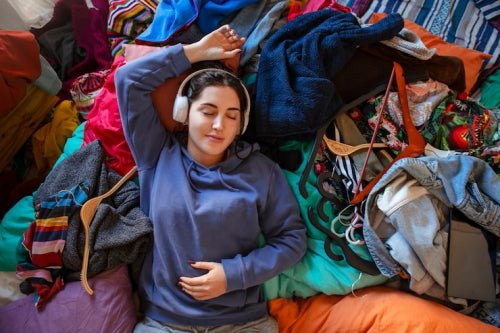 The Rise of Capsule Collections in Indian Seasonal Fashion Cycles