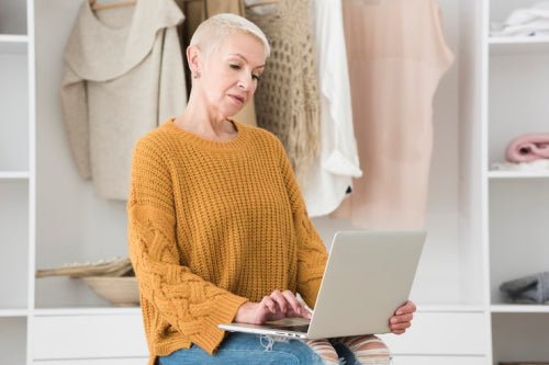 The Role of E-Commerce in Expanding Fashion Accessibility