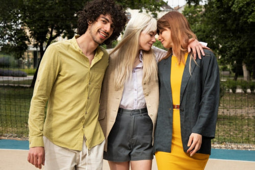 If Not Looking Dated Is Your 2026 Goal, Try These 5 Color Pairing Trends Fashion People Are Wearing