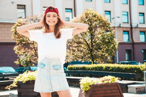 The Comfort and Style of Cotton Fabric Tops for Everyday Wear