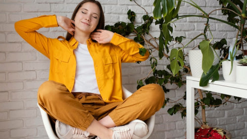 Lightweight Fabrics Drive Comfort-Focused Trends for Spring 2026