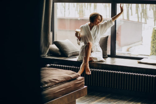 Quiet Luxury Emphasizes Structured Yet Relaxed Ensembles
