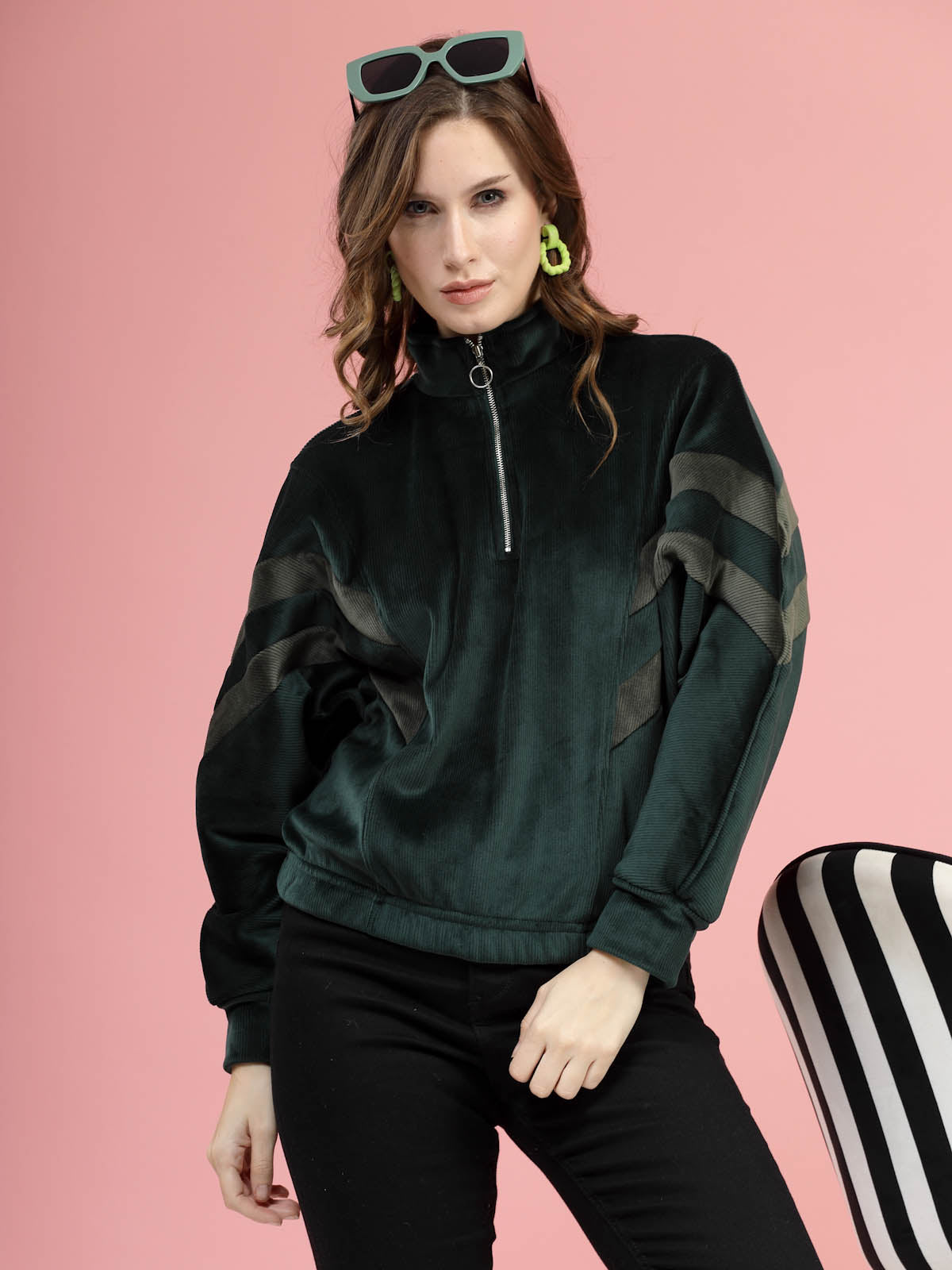 Green Mock Collar Long Sleeves Pullover Sweatshirt