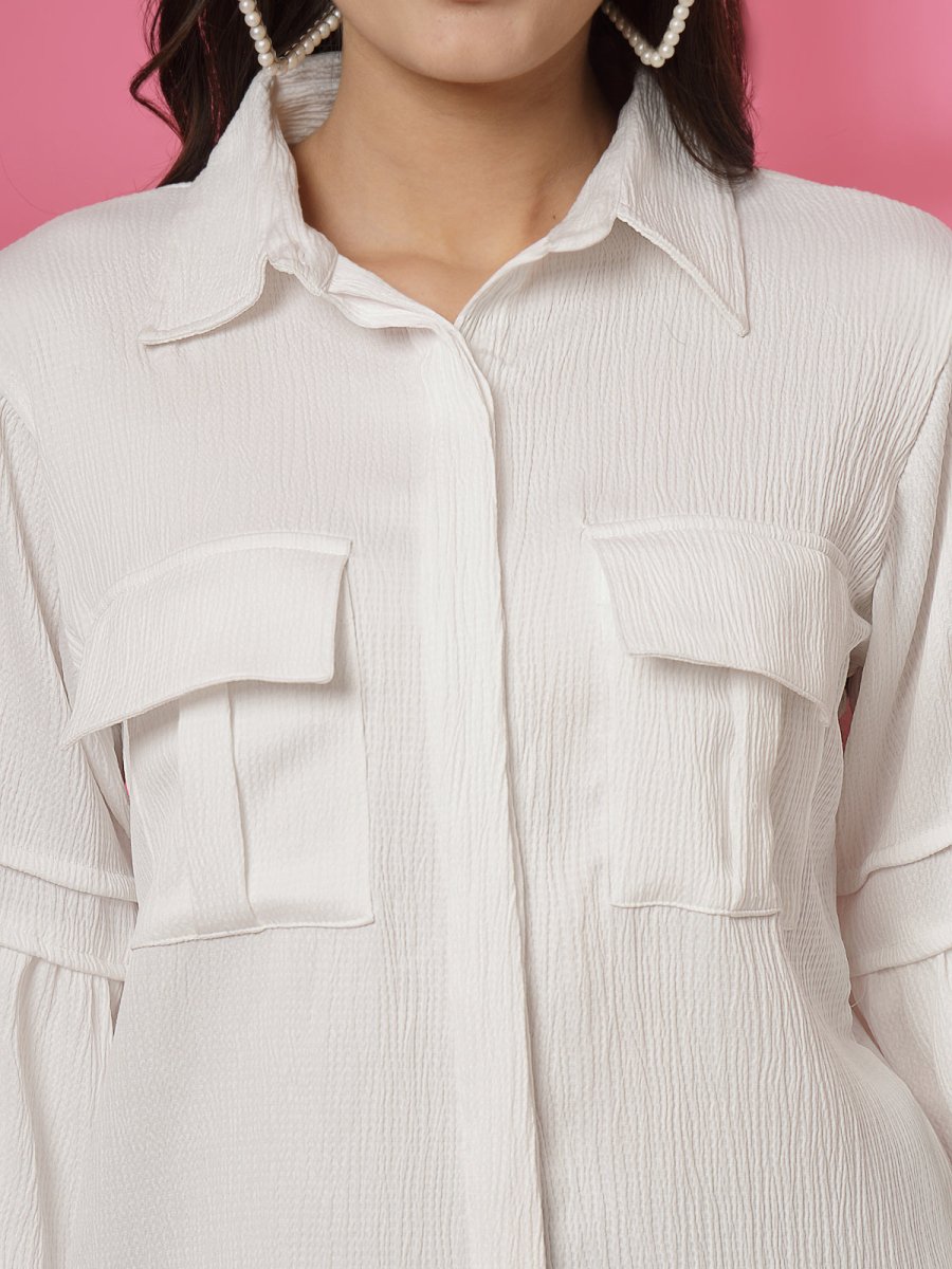 Women White Solid Spread Collar Casual Buttoned Top