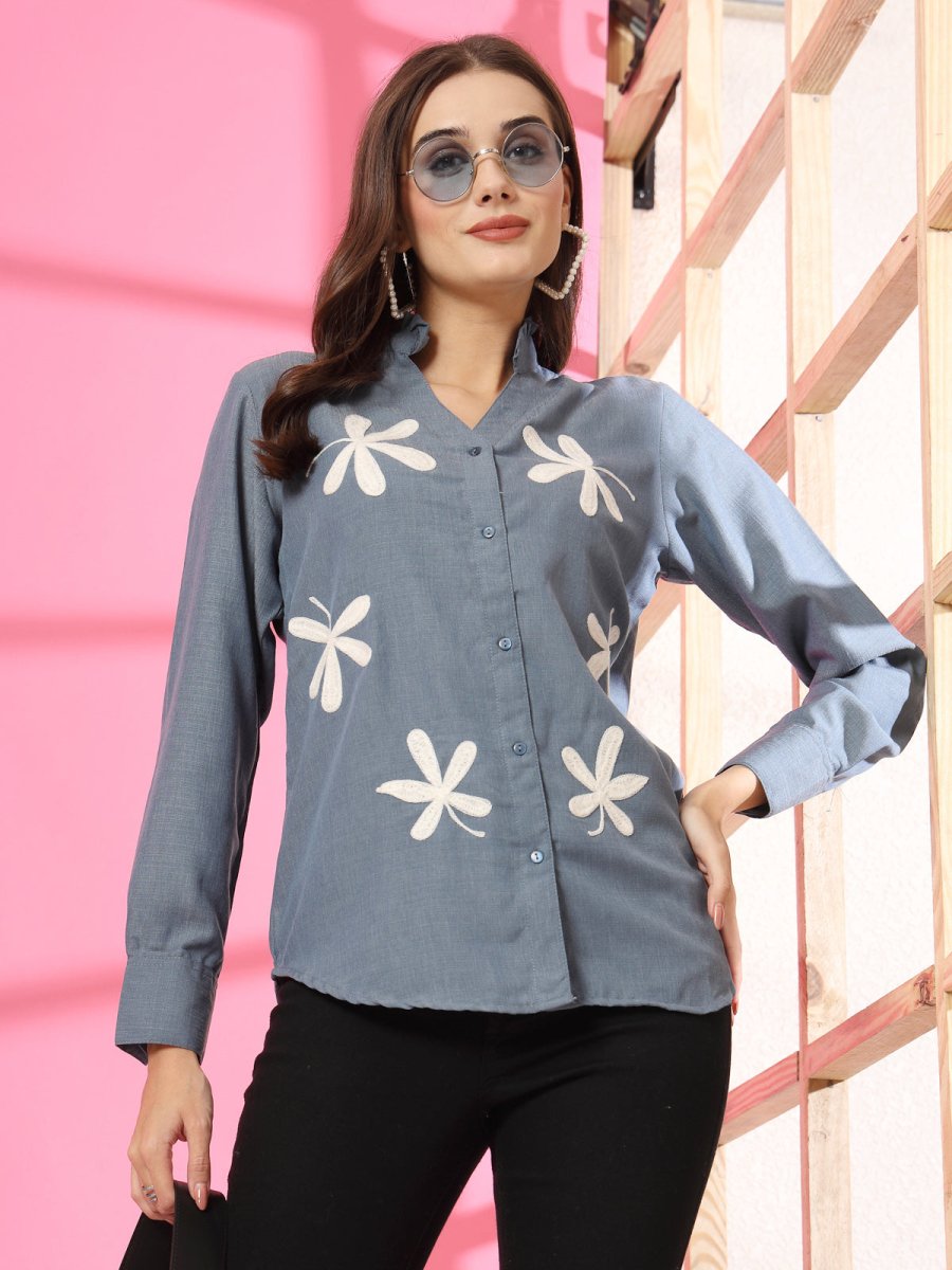 Women Blue Floral Embroidered Cotton Buttoned Top