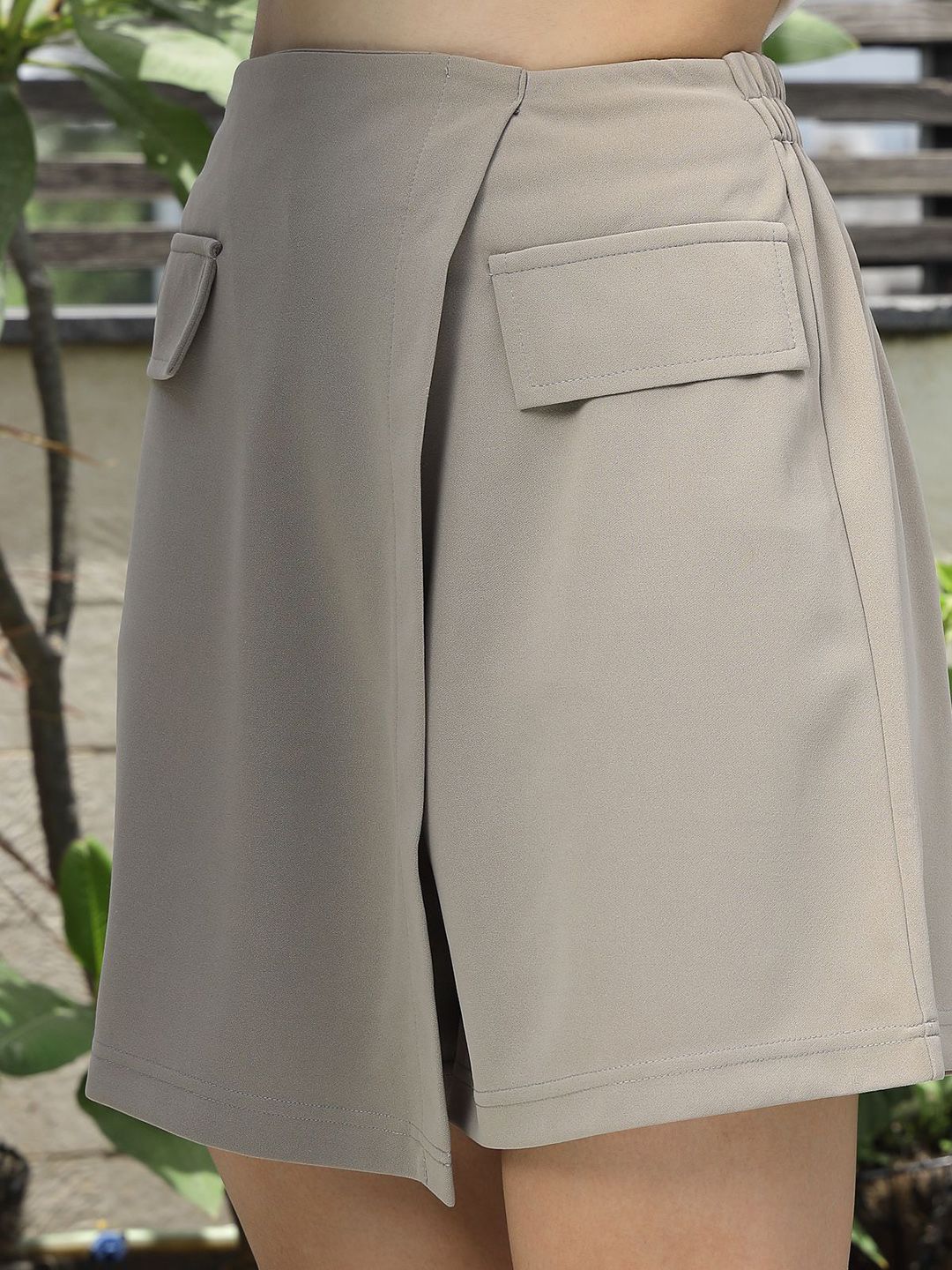Solid Straight Mini Skorts beige