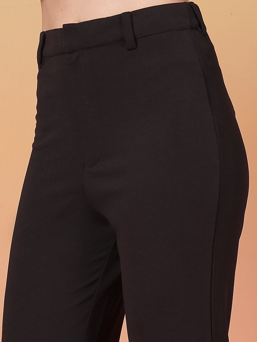 Black Solid Regular Fit front Flate Trouser