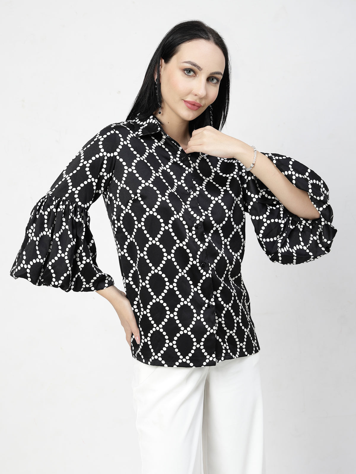 Black Spread Collar Animal Printed Casual Shirt