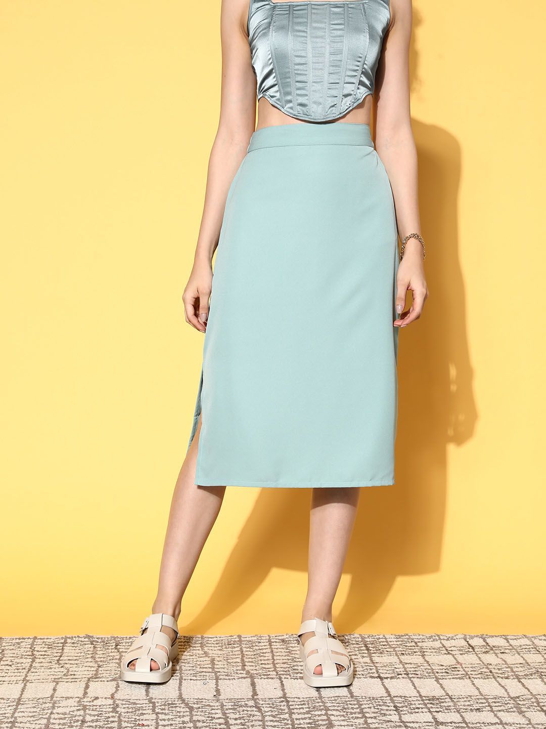 CINK Gorgeous Green Solid Roman Column Skirt