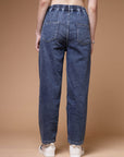 Women Blue Clean Look Light Fade Stretchable Jeans