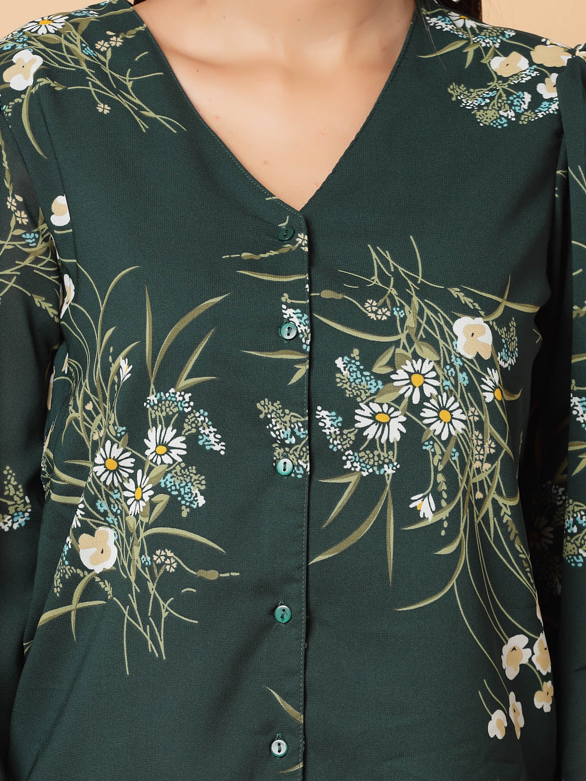 Green Floral Printed V-Neck Puff Sleeve Buttoned Top Style Top