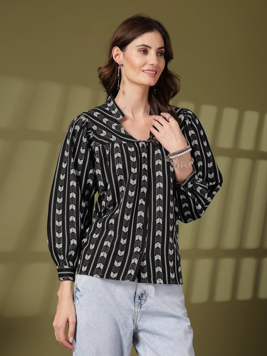 Women Opaque Printed Casual Buttoned Top